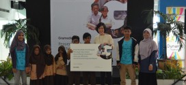 200 buku diserahkan kepada rumbel serambi bekasi