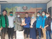 Ratusan Mahasiswa Gelar Aksi Kemanusiaan Dengan Bagikan Paket Sembako di 20 RT